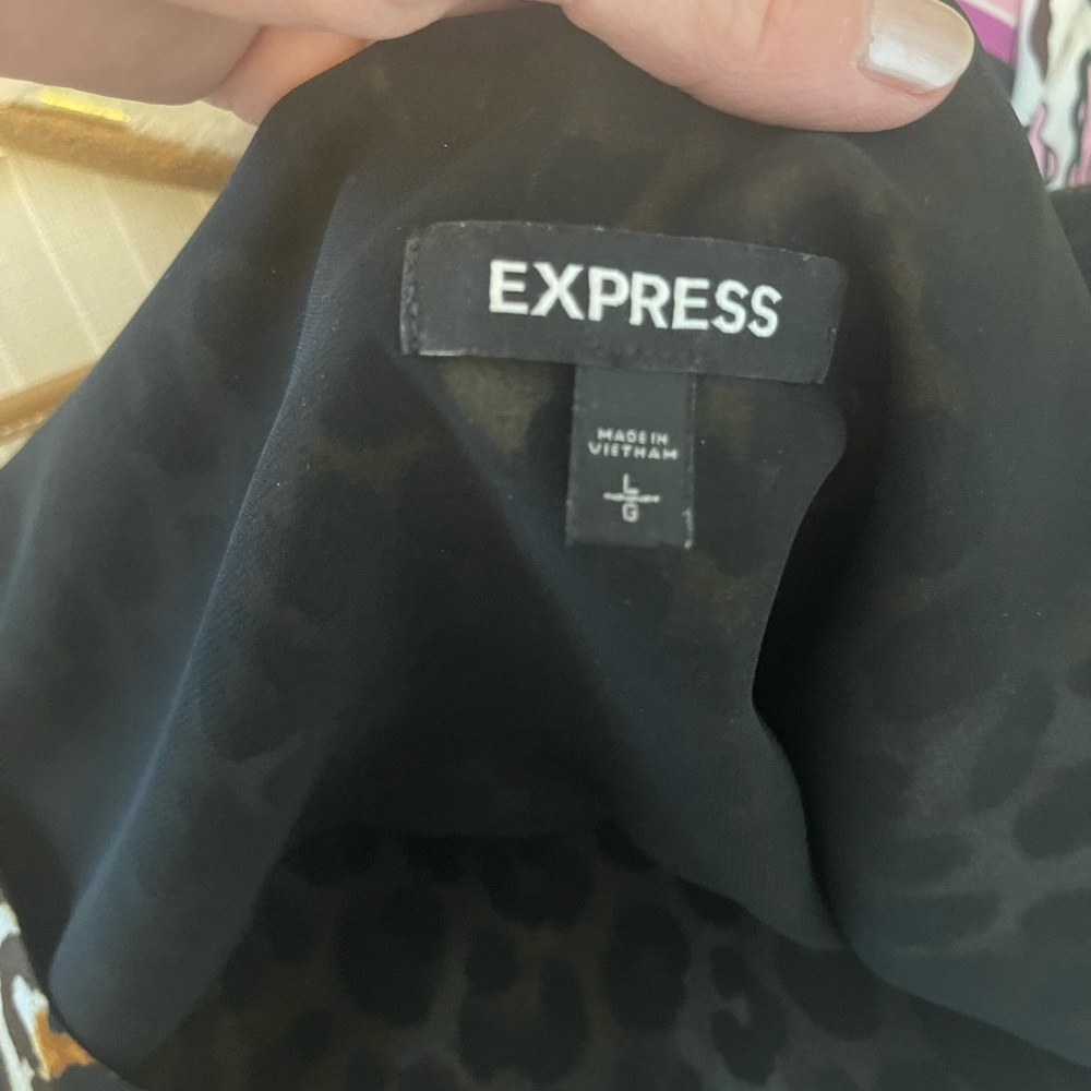 Express Leopard print Cami - Picture 3 of 3